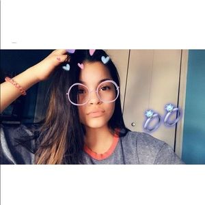 Meet your Posher, Nicolle